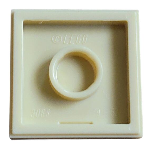 LEGO Map Tile 2x2‎ Tan 3068pb0148 Replacement Parts Pieces Stocking Stuffer - Picture 2 of 2